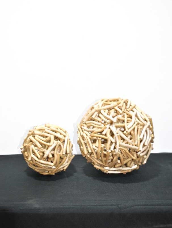 Bolas decorativas de madera