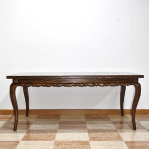 Mesa Isabelina de castaño