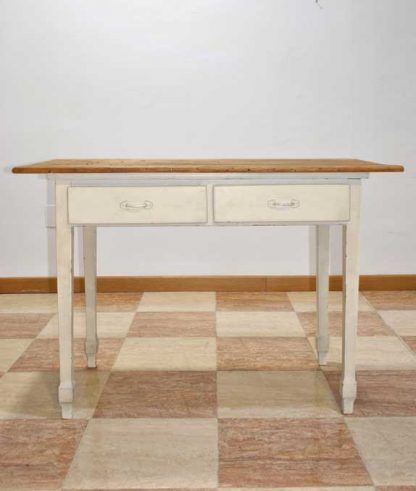 Antigua mesa de cocina