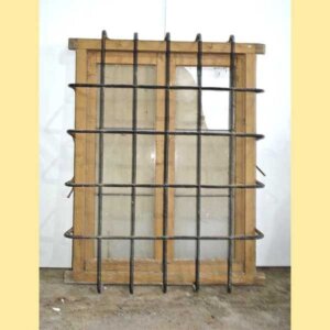Ventana y reja