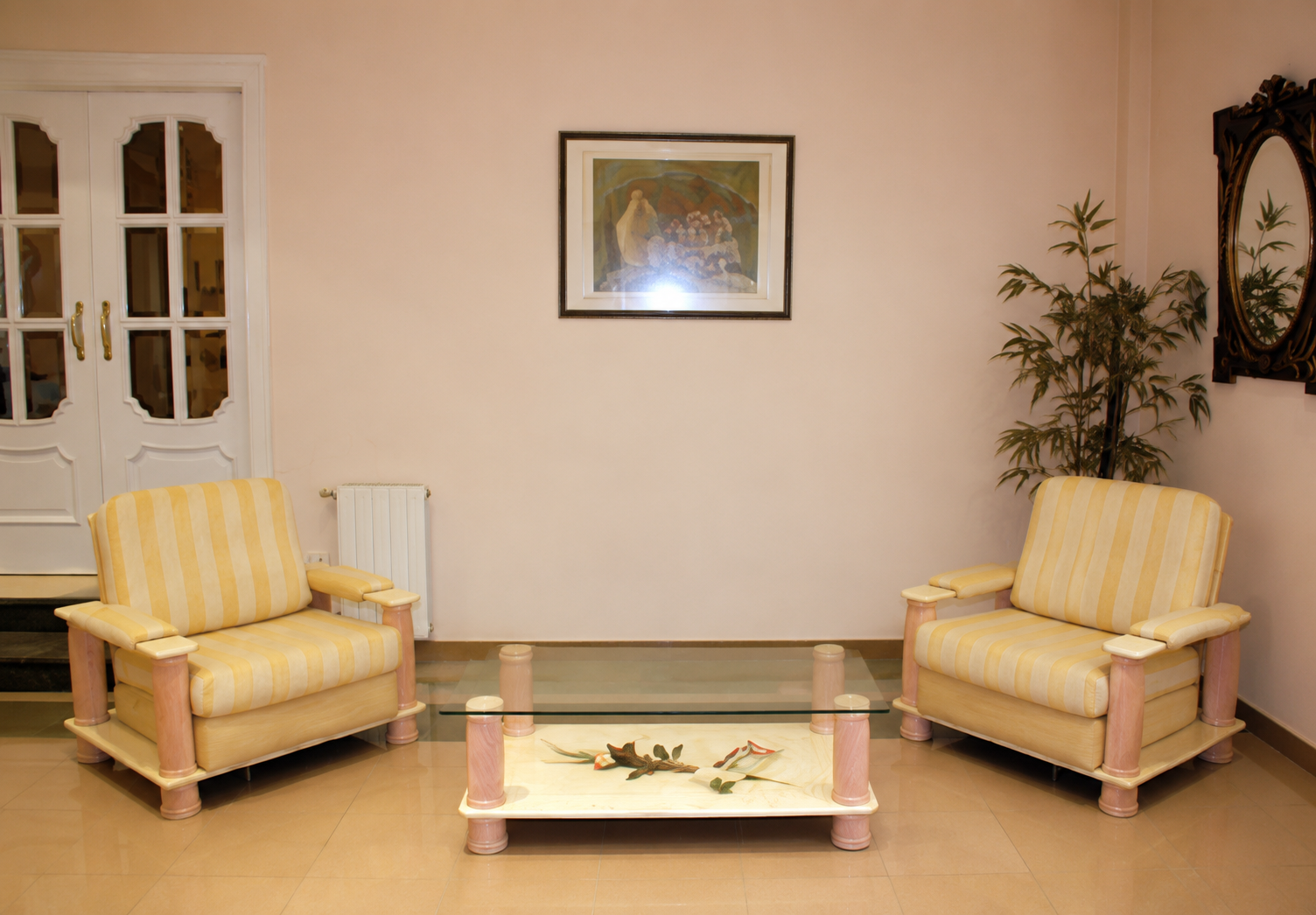 Pareja de sillones madera - Imagen 5