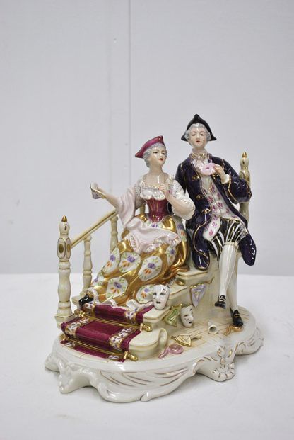 Figura porcelana Galos - Imagen 2