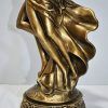 Escultura marmolina dorada - Imagen 9