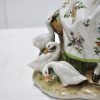 Figura dama con patos - Imagen 7