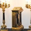 Reloj y candelabros bronce - Imagen 13