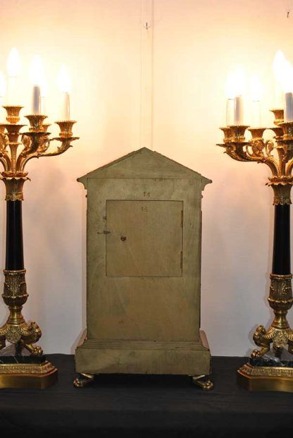 Reloj y candelabros bronce - Imagen 14