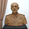 Busto Francisco Franco