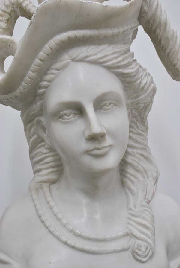 Busto escultura de mujer - Imagen 5