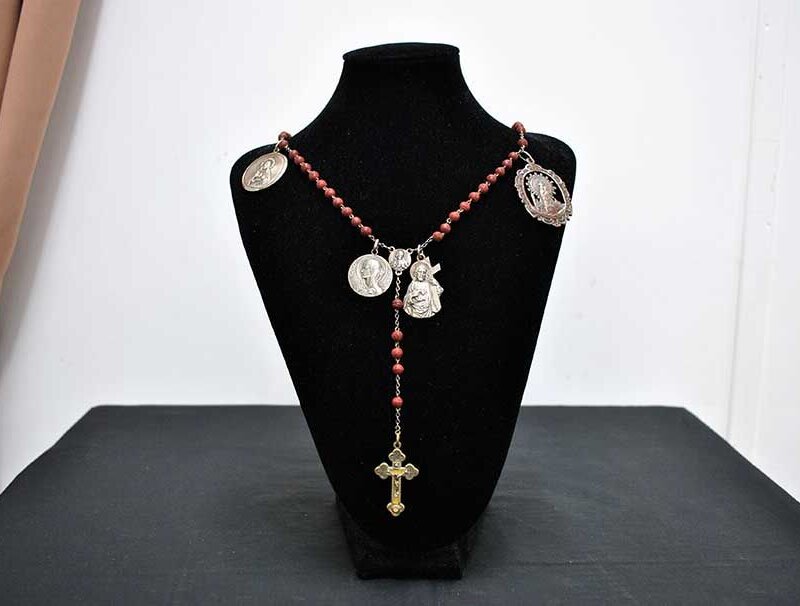 Rosario medallas de Plata