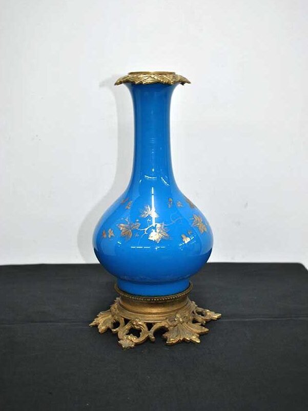 Violetero porcelana y bronce