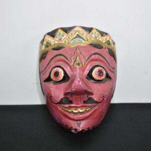 Máscara indonesia madera