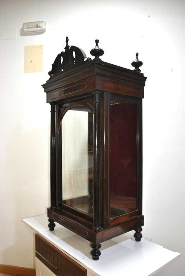 Capilla hornacina de caoba - Imagen 7