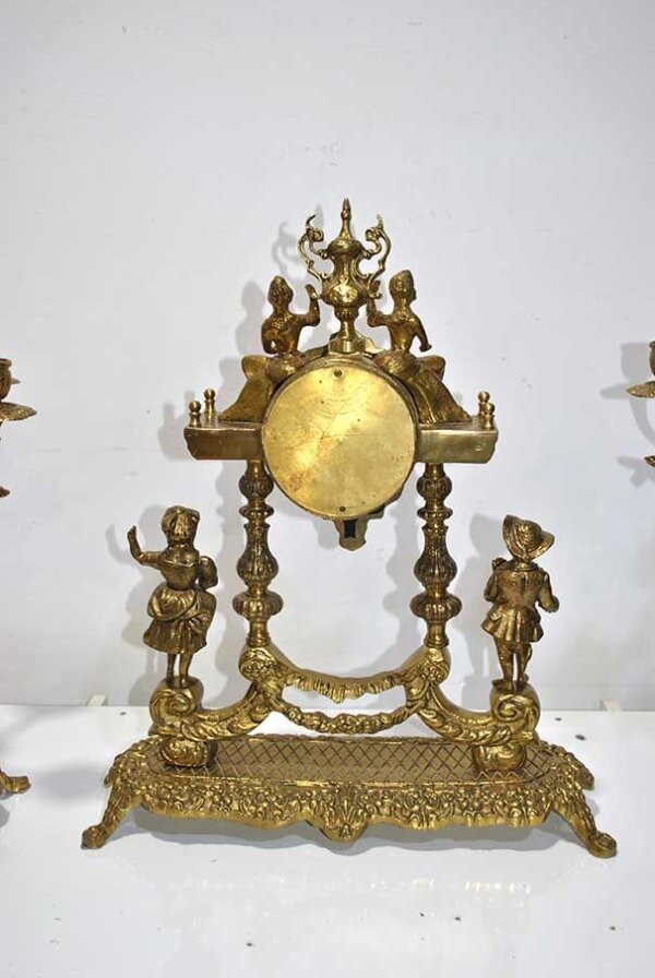 Reloj y candelabros bronce - Imagen 10