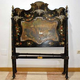 Cama Isabelina con nácar