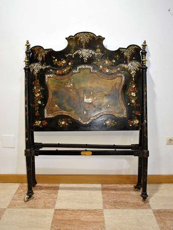 Cama Isabelina con nácar