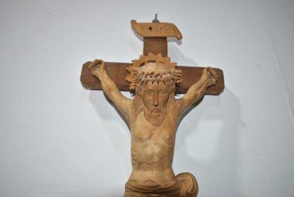 Crucifijo de madera - Imagen 5