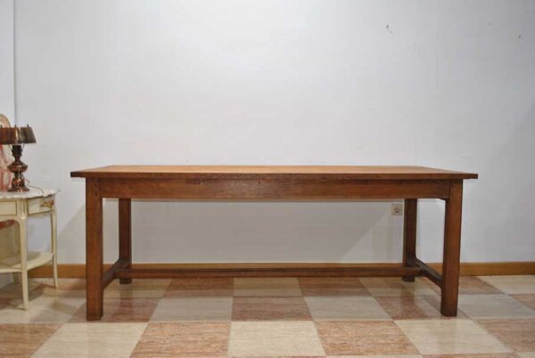 Mesa rústica de roble - Imagen 2