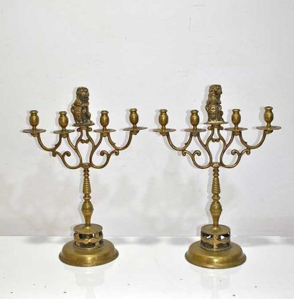 Candelabros leones