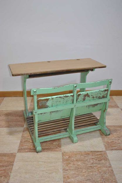 Pupitre escolar antiguo - Imagen 3