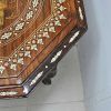 Mesa tallada madera y hueso - Imagen 4