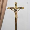 Crucifijo de madera - Imagen 3