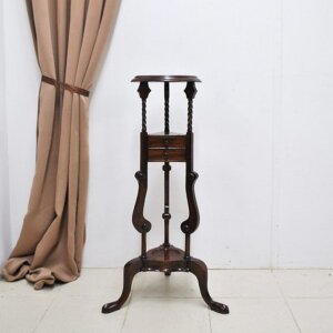 Macetero pedestal madera