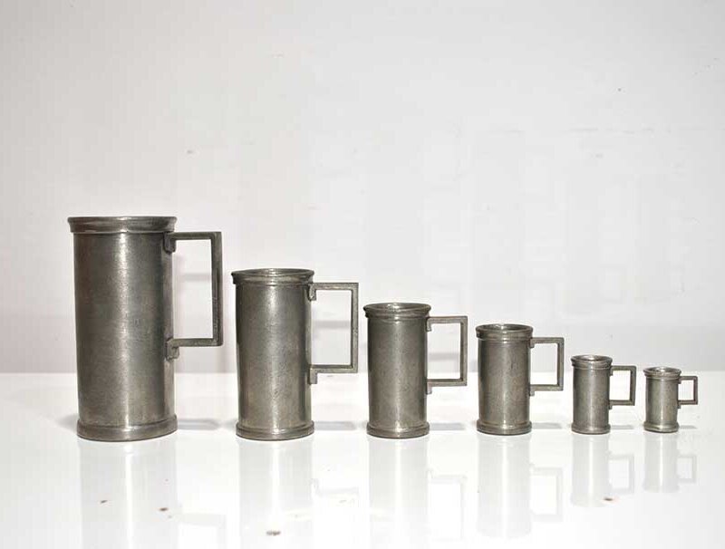 Juego jarras estaño