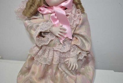 Muñeca porcelana articulada - Imagen 3