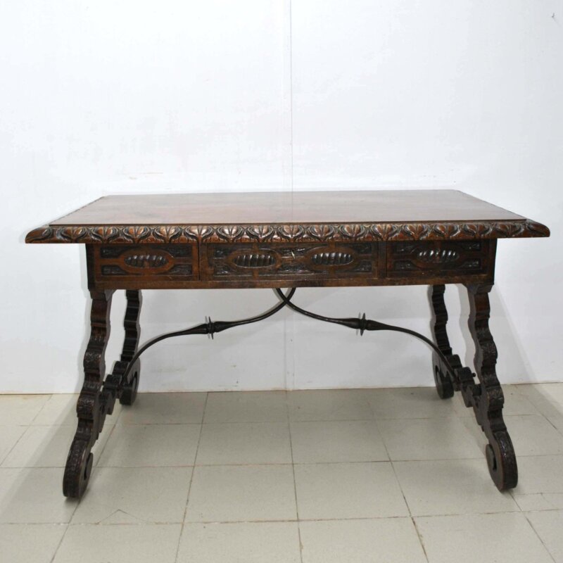 Mesa despacho patas lira