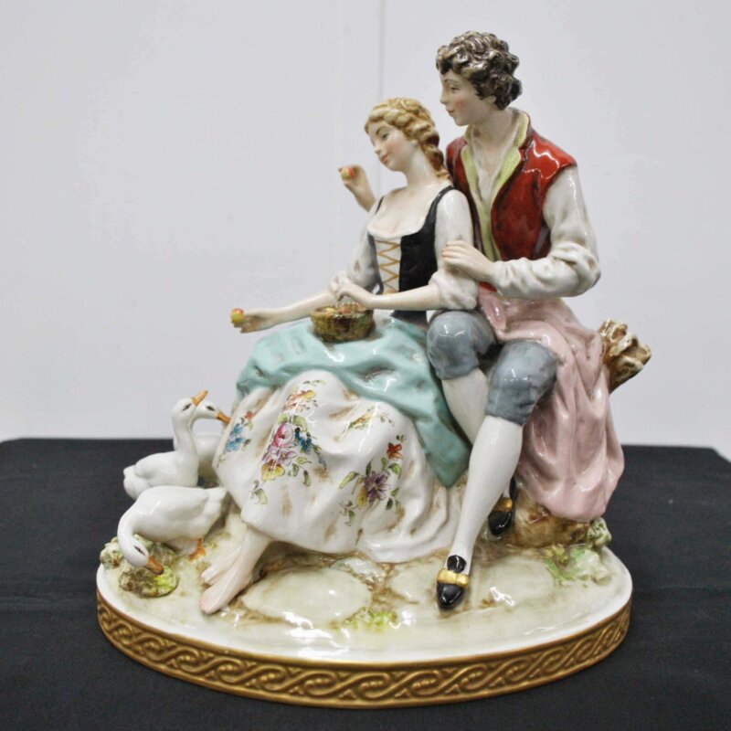 Figura pareja Salvador Mallol