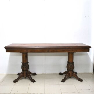 Consola o mesa libro