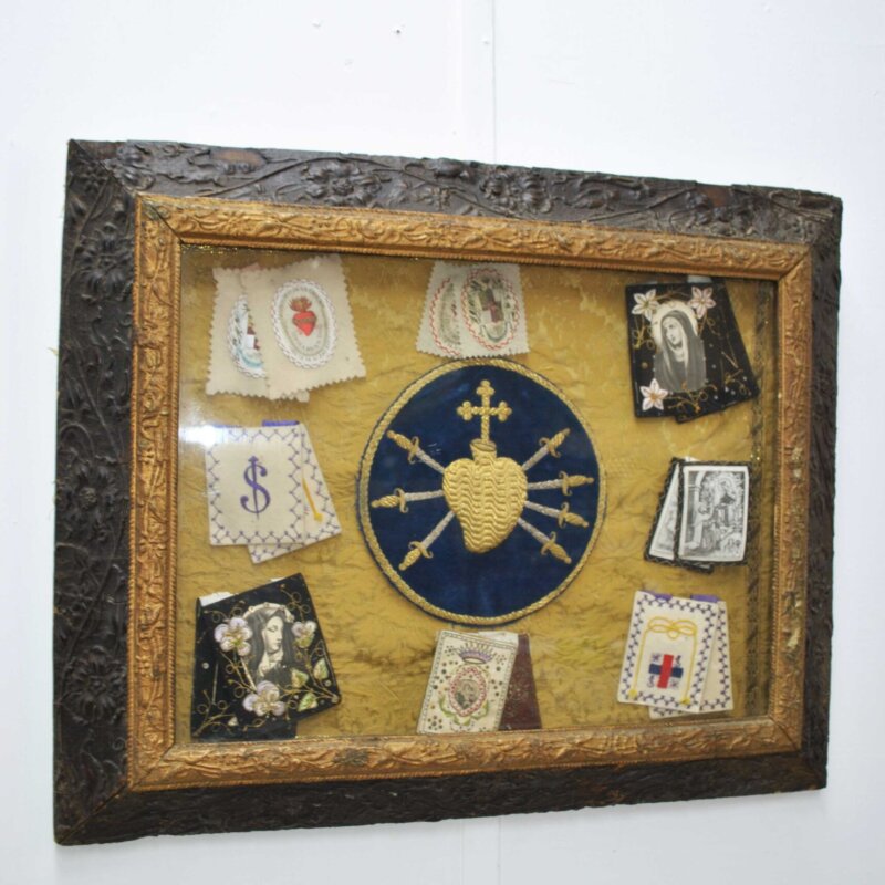 Colección de escapularios