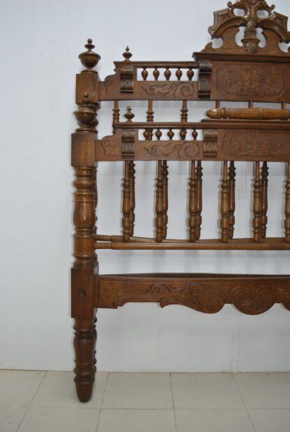 Cama antigua Alfonsina - Imagen 3