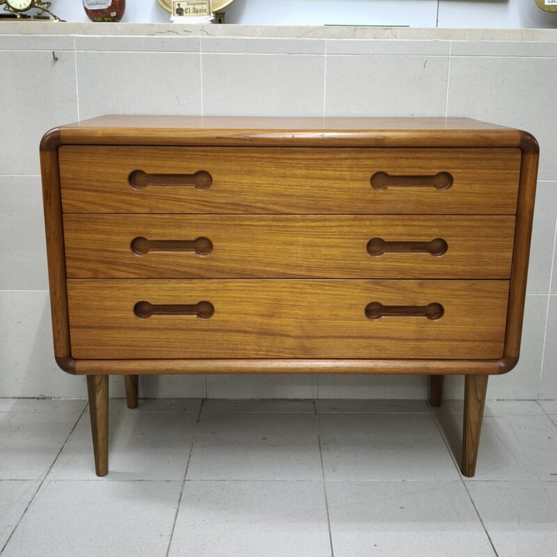 Cómoda Vintage madera