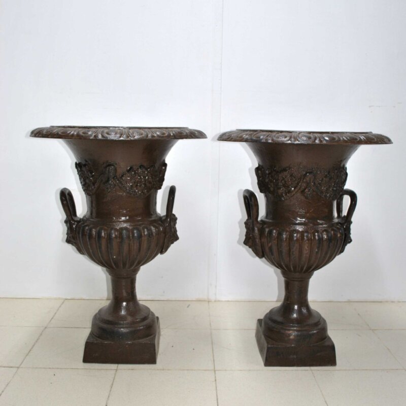 Pareja maceteros copa