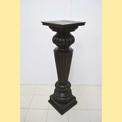 Columna pedestal madera