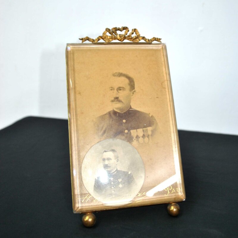 Portarretrato Luis XVI bronce