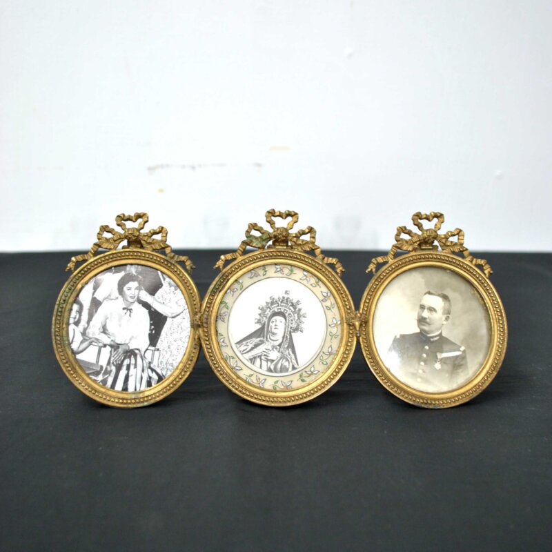 Portarretrato triple bronce