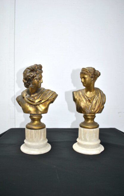 Pareja de bustos en bronce