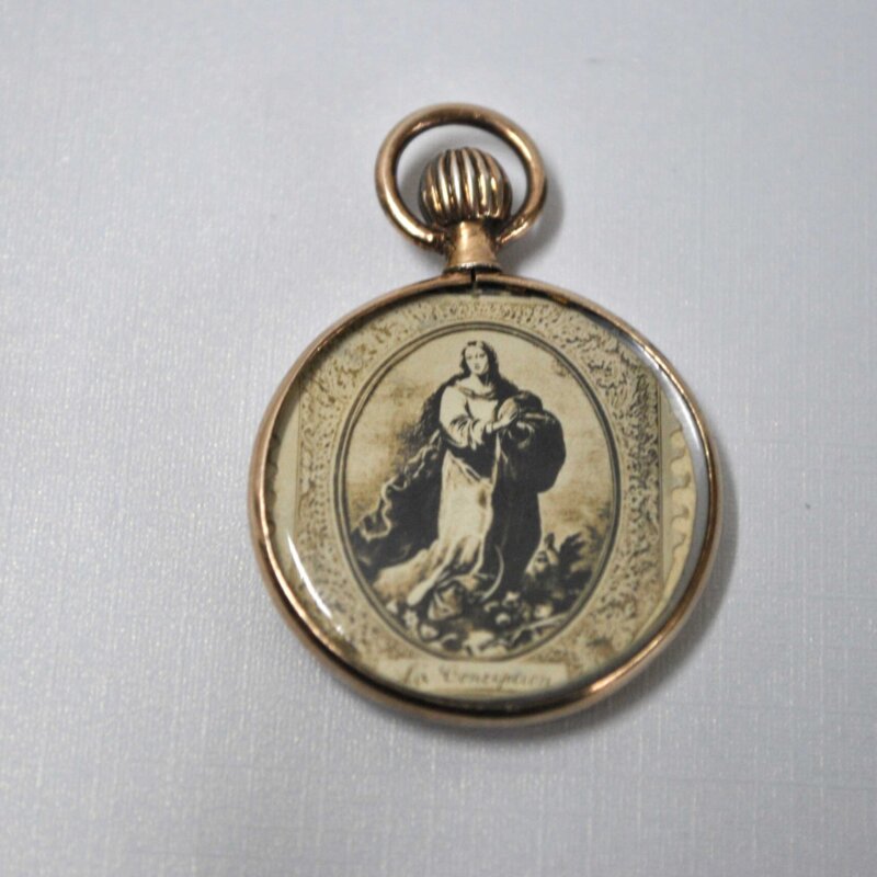 Antigua medalla devocional