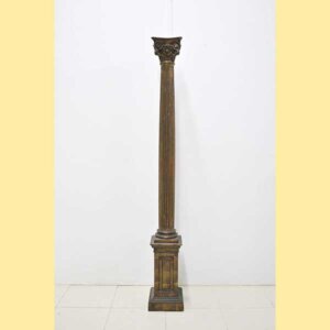 Pedestal o columna oro