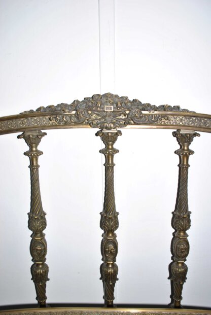 Cama antigua de bronce - Imagen 3