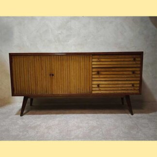 Aparador vintage de madera
