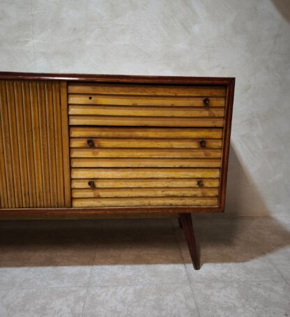 Aparador vintage de madera - Imagen 5
