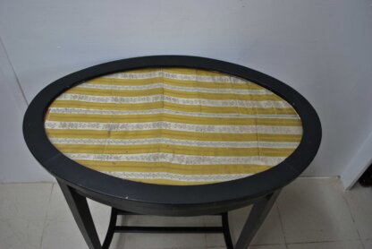 Mesita ovalada ebonizada - Imagen 3