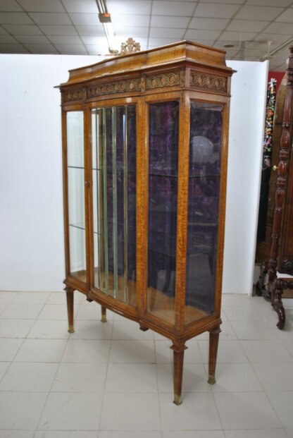Vitrina estilo Luis XVI - Imagen 12