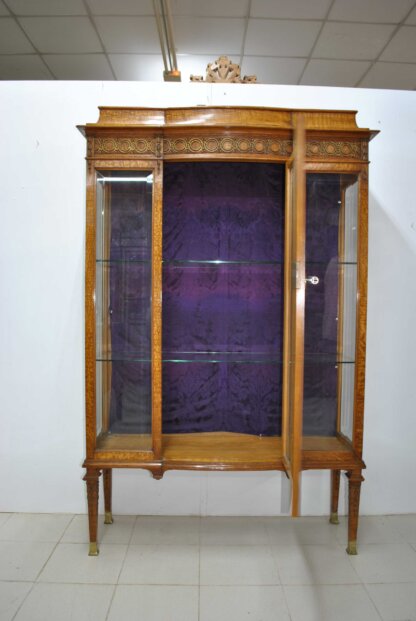 Vitrina estilo Luis XVI - Imagen 8