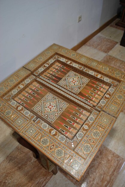Mesa de juegos taracea y nácar - Imagen 13