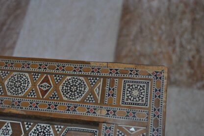 Mesa de juegos taracea y nácar - Imagen 11