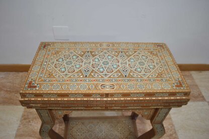 Mesa de juegos taracea y nácar - Imagen 3